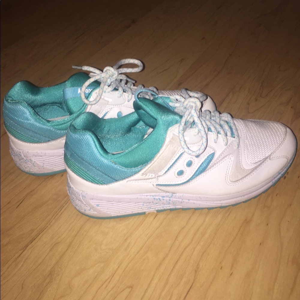 Saucony Grid 8500